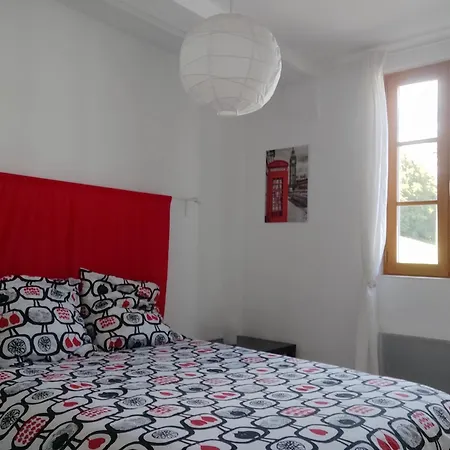 Ha-py Family Semesterbostad Campan